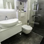 Leelee Appartement *